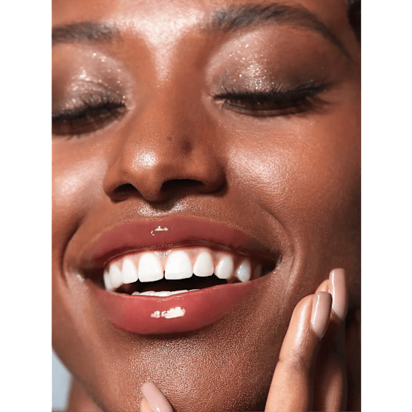 Lippenstift Lip Plumper Shine Sepia Kiss SHEGLAM