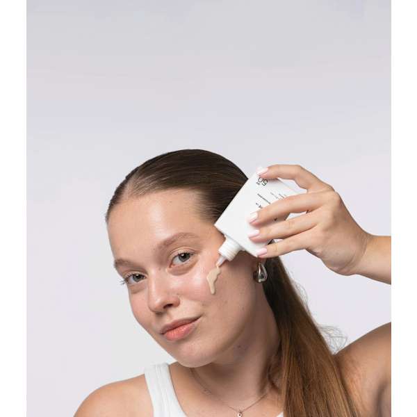 Mineral Tinted Sunscreen Light LSF 50 Transparent Lab