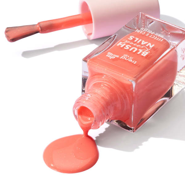Nagellack Blush Kissed Nails Effect & Care 010 trend !t up